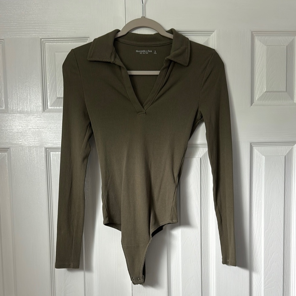 Abercrombie & Fitch Green Ribbed Long Sleeve Polo Bodysuit